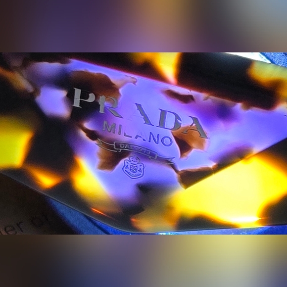 Prada Tortoiseshell Sunglasses SPR 23y-f 2au-05 - Picture 7 of 16